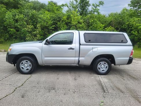 Used 2013 Toyota Tacoma 2WD Regular Cab image 3