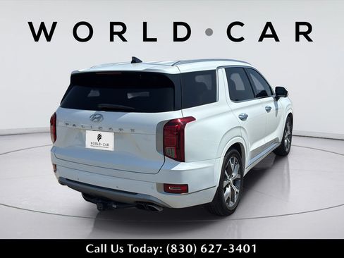 Used 2022 Hyundai Palisade Limited FWD image 12