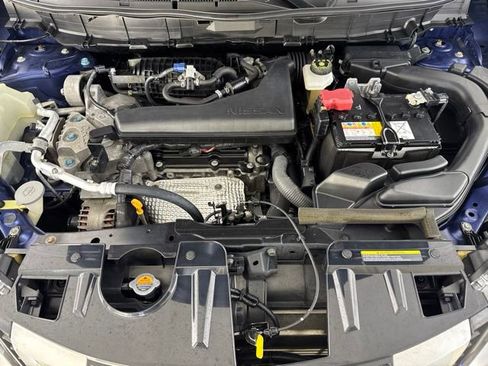Certified 2020 Nissan Rogue SV AWD/4WD image 17