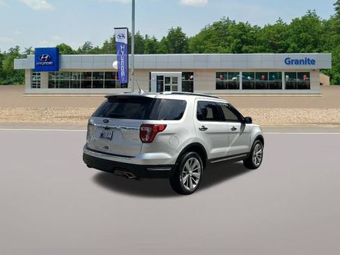 Used 2018 Ford Explorer Limited AWD/4WD image 7
