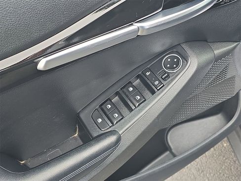 Used 2021 Kia Seltos S image 18