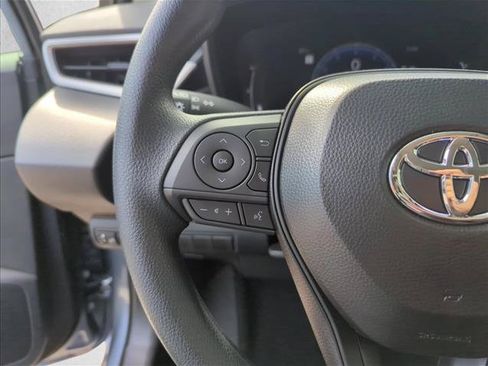 Used 2026 Toyota Corolla LE FWD image 15