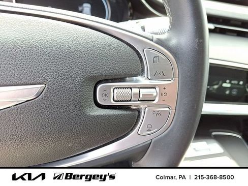 Used 2023 Genesis GV70 2.5T w/ Select Package AWD/4WD image 25