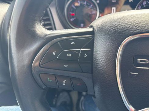 Used 2019 Dodge Challenger SXT image 16