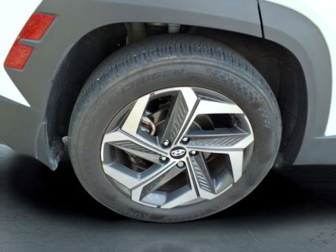 Used 2024 Hyundai Tucson SEL w/ Convenience Package FWD image 17