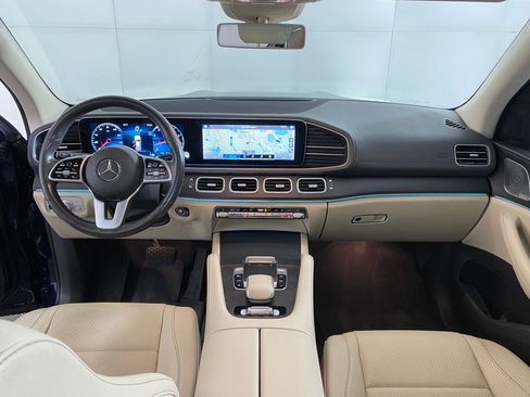 Used 2020 Mercedes-Benz GLS 450 4MATIC image 16