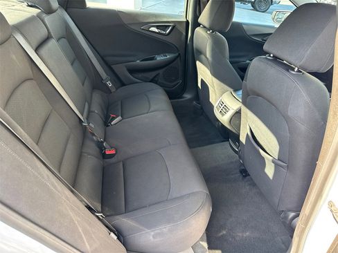 Used 2024 Chevrolet Malibu LT image 16