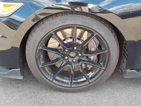 Used 2020 Ford Mustang Shelby GT350 w/ Technology Package image 9