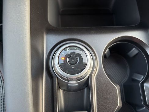 New 2026 Ford Explorer Active w/ Active Comfort Package image 33