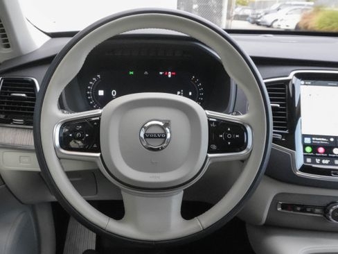 Used 2023 Volvo XC90 B6 Plus w/ Protection Package Premier AWD/4WD image 17