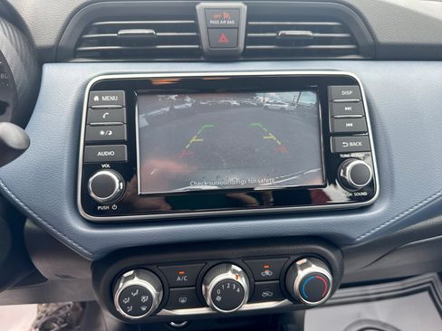 Used 2025 Nissan Versa SV w/ Trunk Package FWD image 20