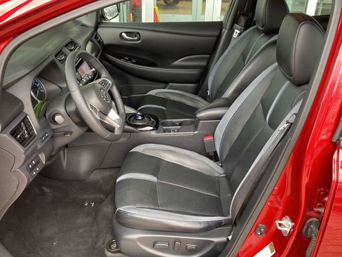 Used 2018 Nissan Leaf SL w/ SL Technology Package image 20