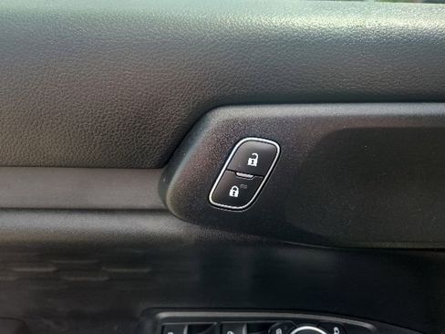 Used 2025 Ford Ranger XLT w/ Equipment Group 301A High AWD/4WD image 19