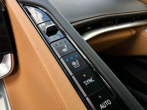 Used 2022 Chevrolet Corvette Stingray w/ Battery Protection Package image 36