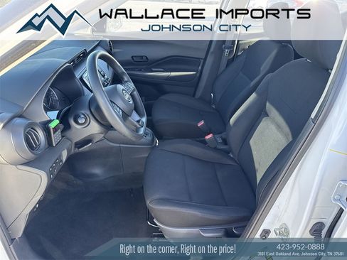 Used 2023 Nissan Kicks S image 13