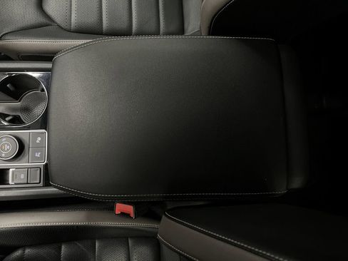 Used 2022 Volkswagen Atlas Cross Sport SEL Premium R-Line image 22