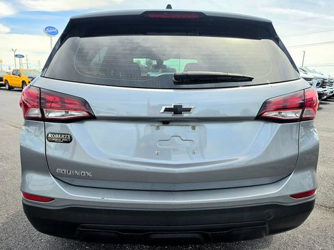 Used 2023 Chevrolet Equinox LS FWD image 5