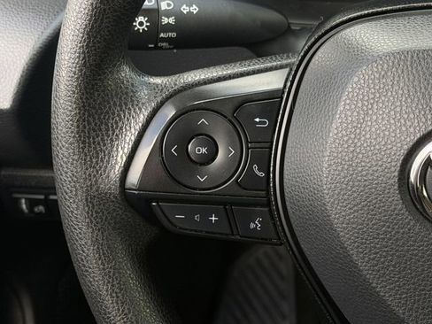 Used 2025 Toyota Corolla LE image 14