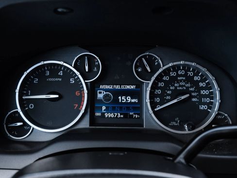 Used 2016 Toyota Tundra SR5 image 20