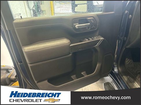 Used 2023 Chevrolet Silverado 2500 LTZ w/ LTZ Convenience Package AWD/4WD image 10