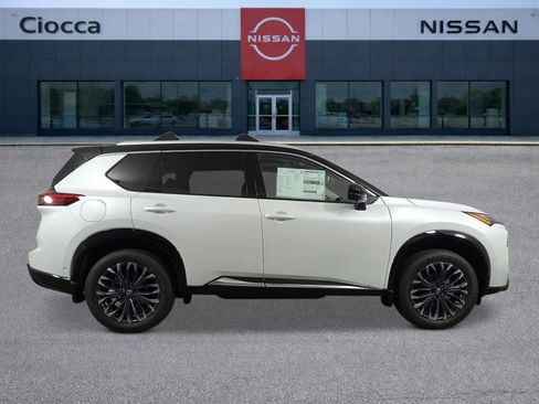 New 2026 Nissan Rogue Platinum w/ Platinum Premium Package image 6