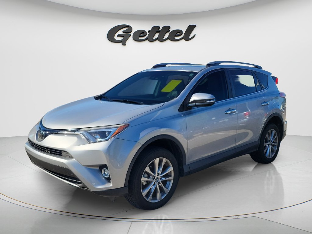 Used 2018 Toyota RAV4 Limited FWD image 1