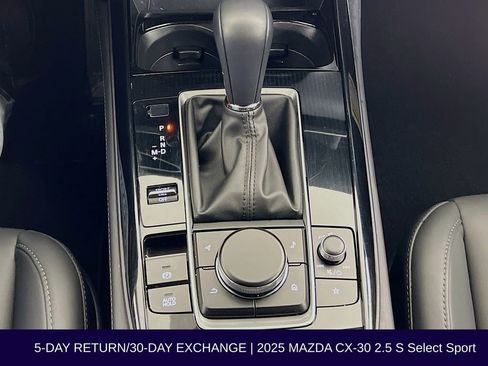 Used 2025 MAZDA CX-30 AWD 2.5 S w/ Select Sport Pkg image 22