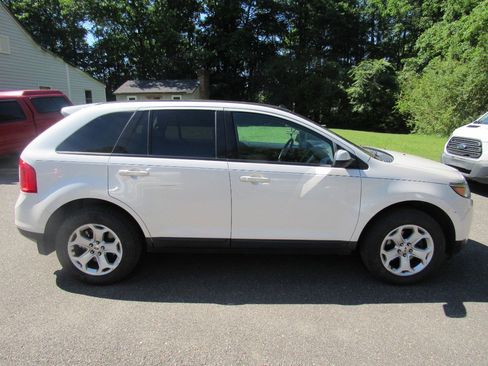 Used 2013 Ford Edge SEL AWD/4WD image 4
