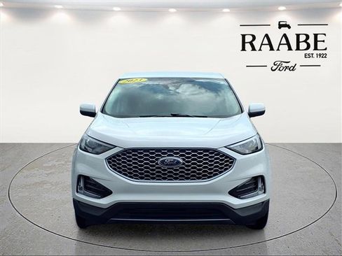 Used 2023 Ford Edge SEL w/ Convenience Package image 2
