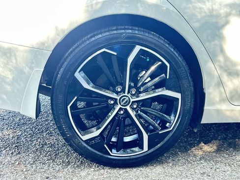 Used 2024 Nissan Altima 2.5 SR FWD image 5