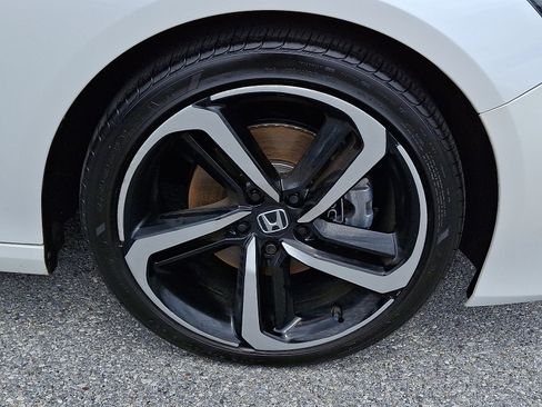 Used 2022 Honda Accord Sport image 8