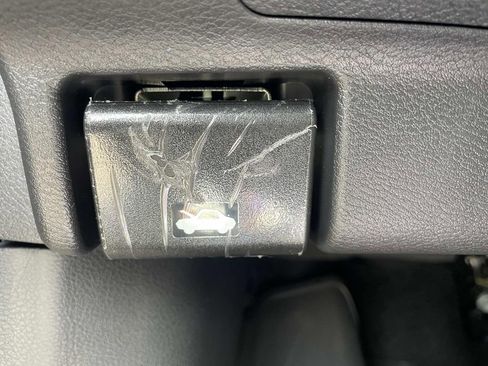 New 2025 Nissan Kicks SV image 13