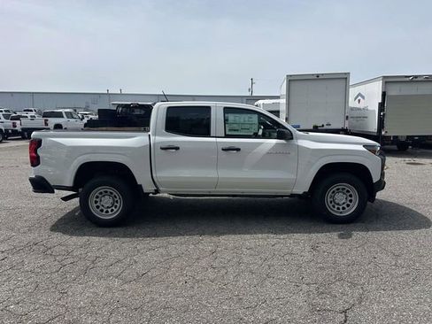 New 2026 Chevrolet Colorado W/T AWD/4WD image 6