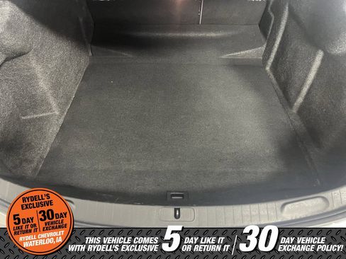 Used 2017 Chevrolet Impala Premier image 24