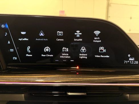 Used 2024 Cadillac Escalade Sport w/ Touring Package image 29