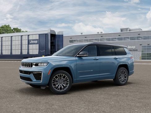 New 2026 Jeep Grand Cherokee L Summit AWD/4WD image 3
