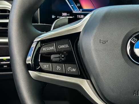 Certified 2025 BMW 230i Coupe image 21