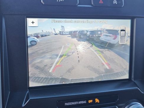 Used 2019 Ford F150 Lariat w/ Equipment Group 502A Luxury image 11