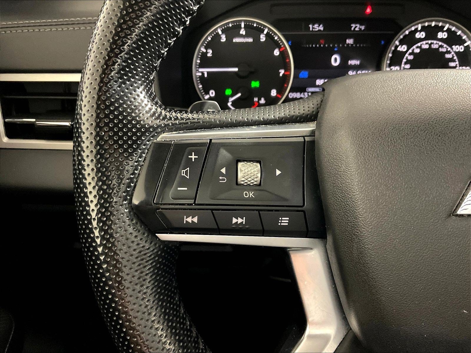 Used 2022 Mitsubishi Outlander SE AWD/4WD image 11