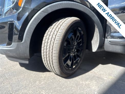 Used 2022 Kia Telluride SX w/ SX Prestige Package AWD/4WD image 34
