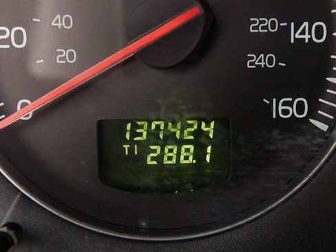 Used 2006 Volvo S60 2.5T AWD/4WD image 6