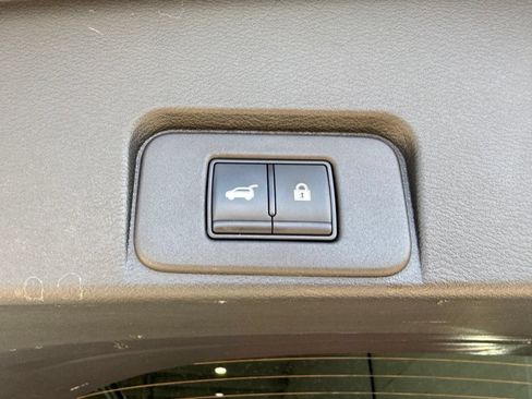 Used 2023 Nissan Rogue SL w/ SL Premium Package AWD/4WD image 45