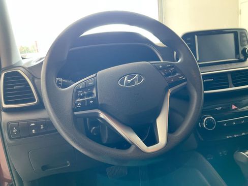 Used 2019 Hyundai Tucson SE AWD/4WD image 14