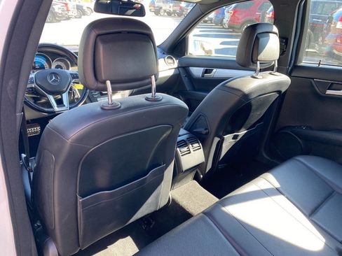 Used 2014 Mercedes-Benz C 300 4MATIC Sedan w/ Premium 1 Package image 21