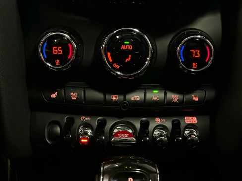 Used 2024 MINI Cooper S image 40