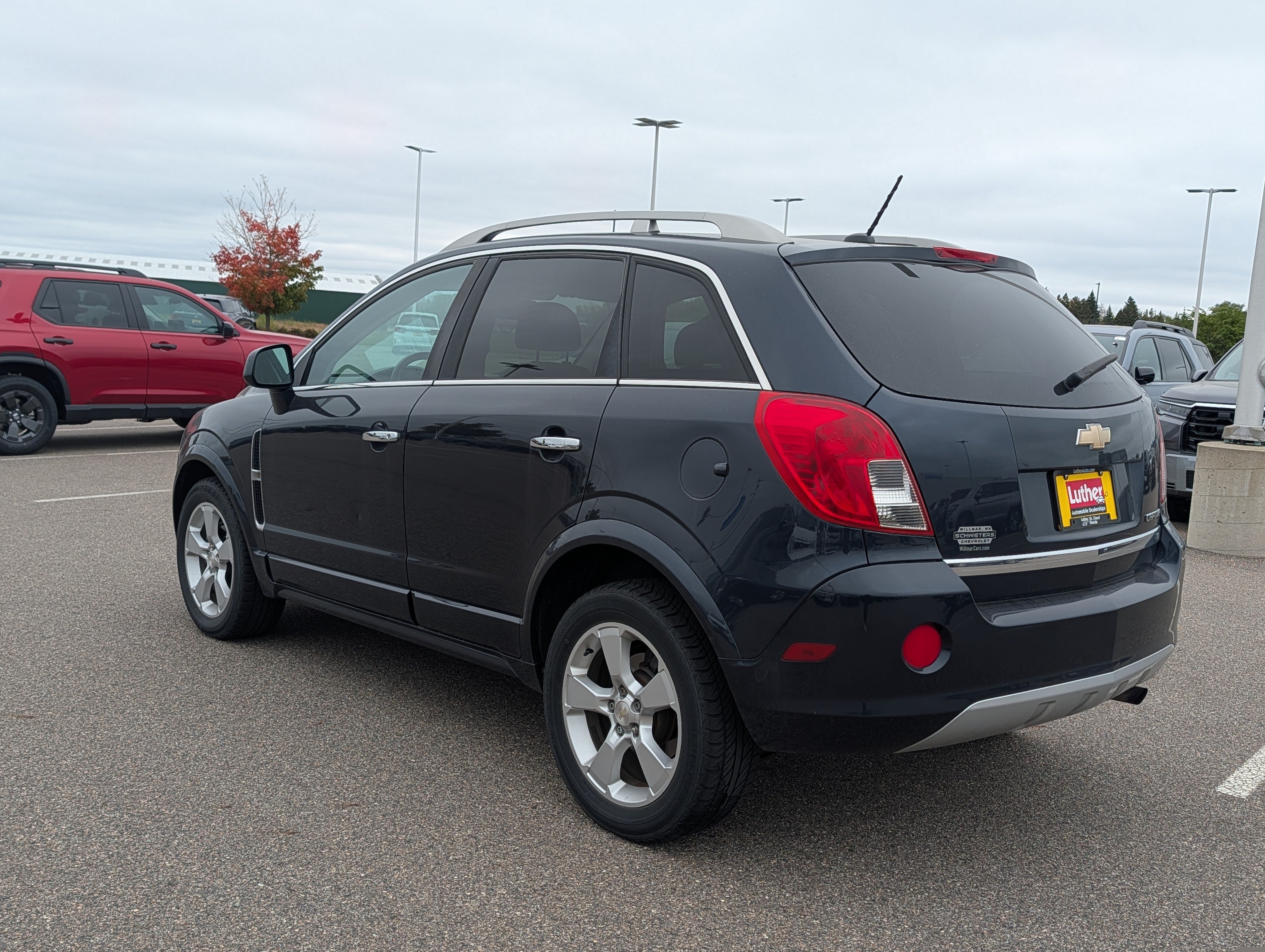 Used 2015 Chevrolet Captiva Sport LT w/ Convenience Package FWD image 3