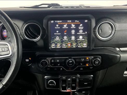 Used 2023 Jeep Wrangler Unlimited Sahara w/ Cold Weather Group AWD/4WD image 6