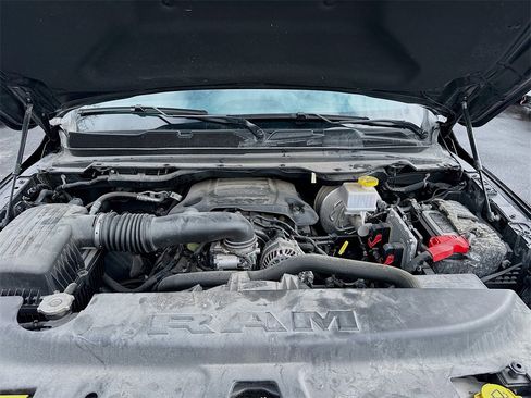 Used 2020 RAM 1500 Laramie image 30