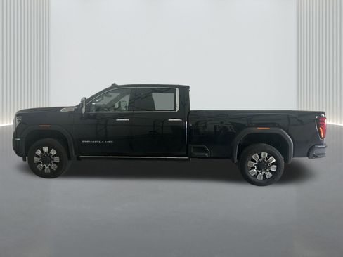 Used 2025 GMC Sierra 3500 Denali image 14