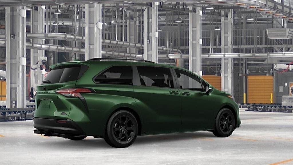 New 2026 Toyota Sienna XLE Woodland Edition AWD/4WD image 10